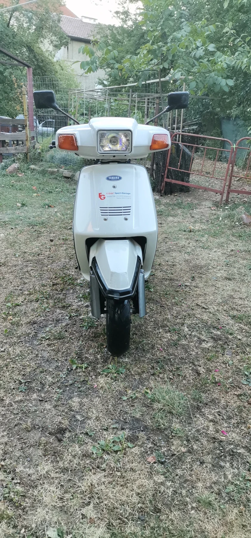 Yamaha Riva 125 beluga
