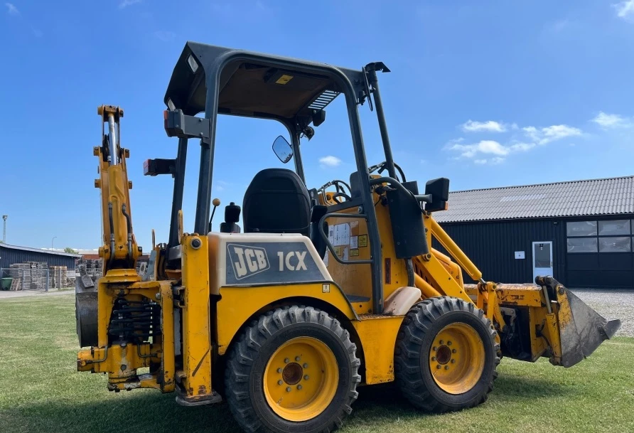 Багер JCB 1CX, снимка 4 - Индустриална техника - 55933075