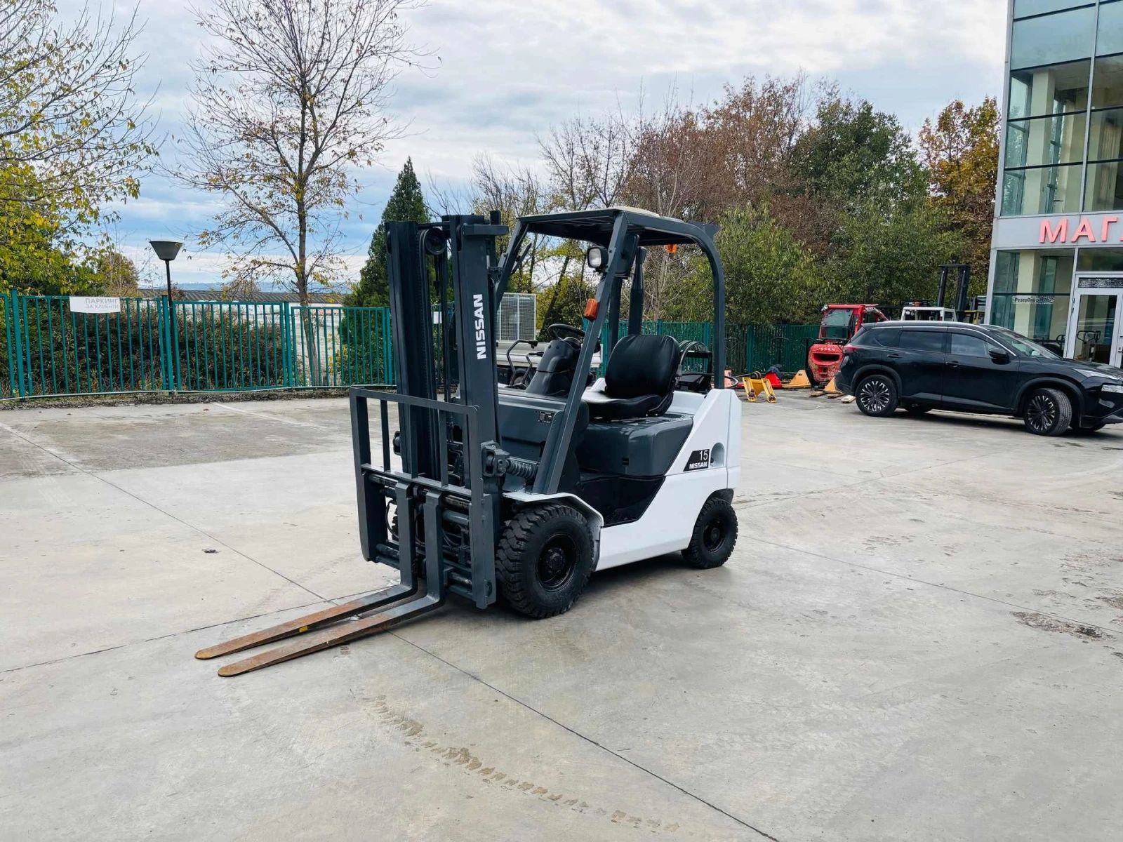  Nissan  ,  | Mobile.bg   2