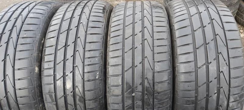 Гуми Летни 225/50R17, снимка 2 - Гуми и джанти - 31352558