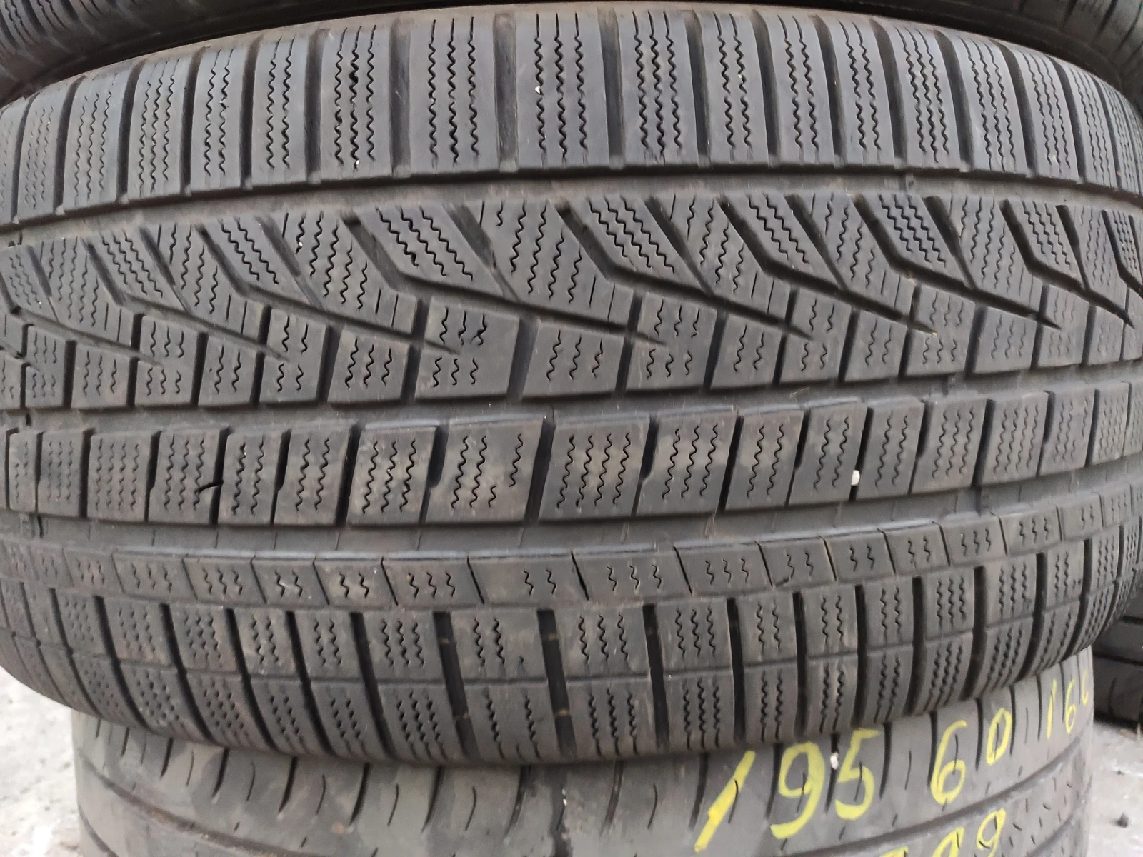  255/45R19 | Mobile.bg   4
