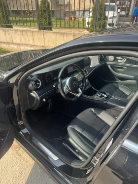 Mercedes-Benz E 220, снимка 12