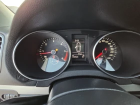 VW Golf 1.6 TDI 2011 ИТАЛИЯ , снимка 13