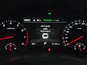 Kia Stinger 3.3 Turbo Awd GT - САМО 30% АВАНС, снимка 8