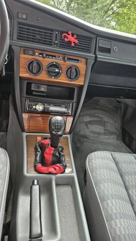 Mercedes-Benz 190 2.3   | Mobile.bg    9