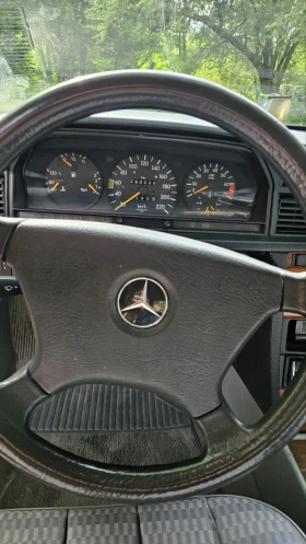 Mercedes-Benz 190 2.3   | Mobile.bg    10