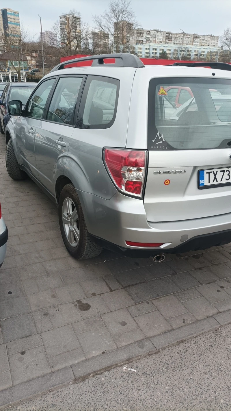 Subaru Forester, снимка 7 - Автомобили и джипове - 48311156