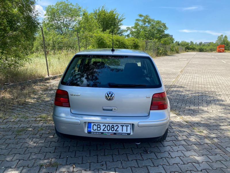 VW Golf 1.6i 105кс. ГАЗ, снимка 3 - Автомобили и джипове - 46415696