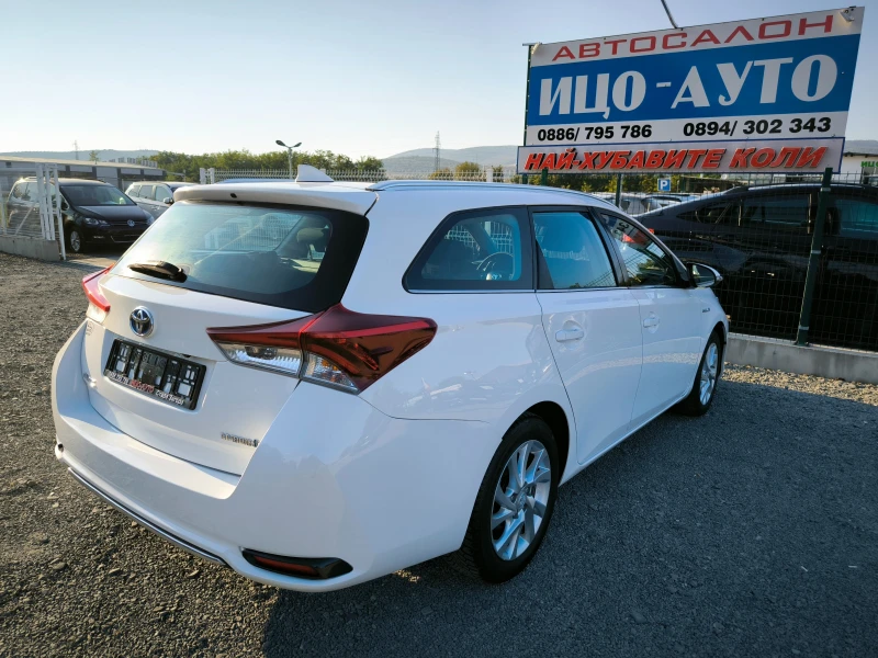 Toyota Auris 1, 8i-100k.c.АВТОМАТ, ХИБРИД, НАВИ, LED, КАМЕРА, Е, снимка 6 - Автомобили и джипове - 47392192