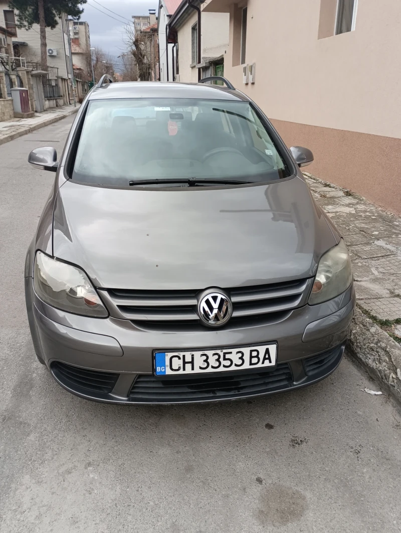 VW Golf Plus, снимка 2 - Автомобили и джипове - 47418576