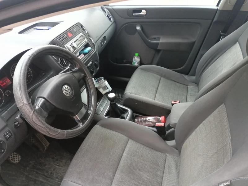 VW Golf Plus, снимка 7 - Автомобили и джипове - 47418576