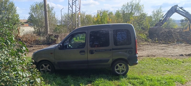 Renault Kangoo, снимка 1 - Автомобили и джипове - 47607335