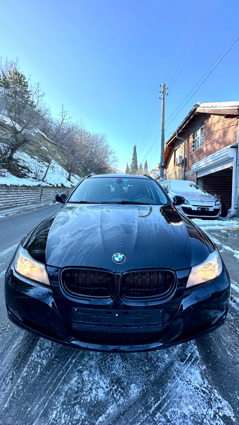 BMW 318 Touring E91 2.0d facelift, снимка 2 - Автомобили и джипове - 48740602