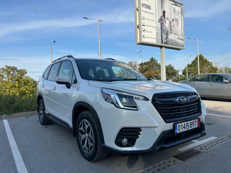 Subaru Forester 4x4 Premium Сервизна История, снимка 3 - Автомобили и джипове - 51635236