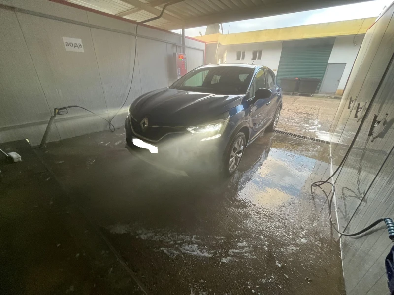 Renault Captur, снимка 3 - Автомобили и джипове - 52544670