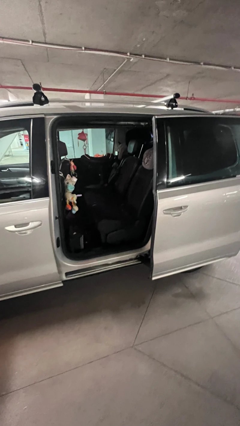 VW Sharan, снимка 13 - Автомобили и джипове - 52792290