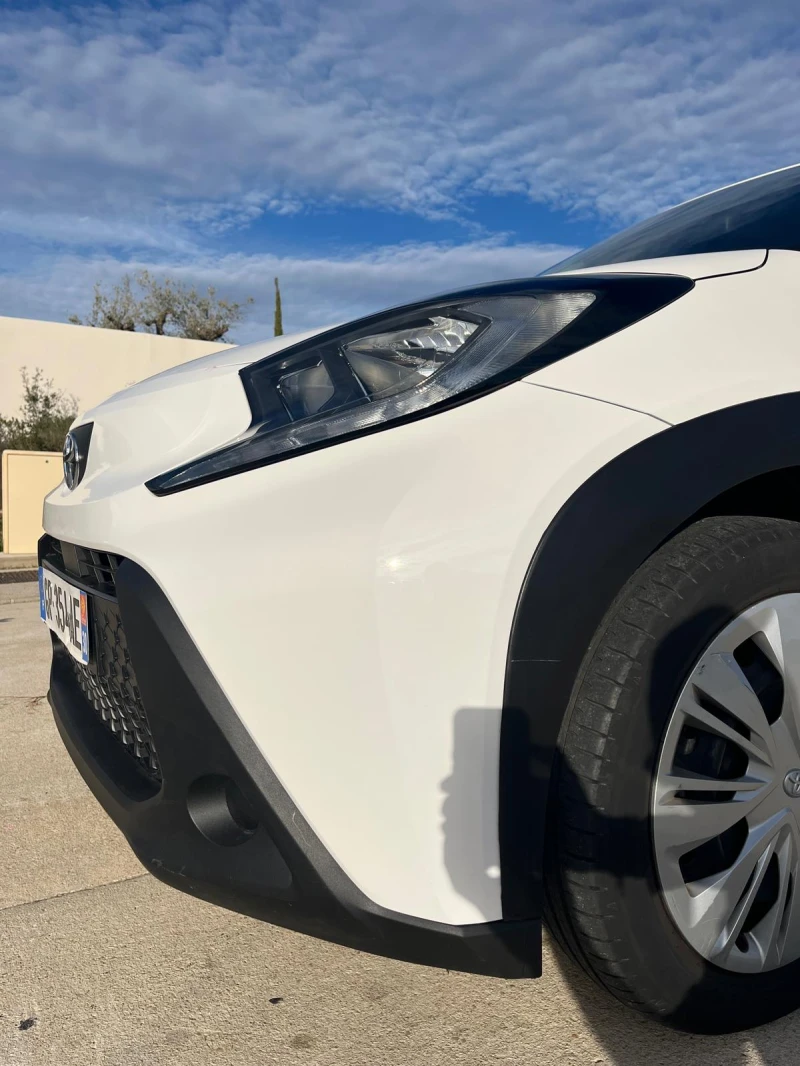 Toyota Aygo Aygo X 1.0 VVT-i 72ch Dynamic, снимка 14 - Автомобили и джипове - 53402989