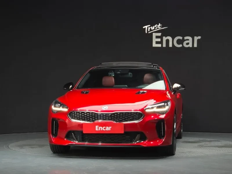 Kia Stinger 3.3 Turbo Awd GT - САМО 30% АВАНС, снимка 3 - Автомобили и джипове - 55888079