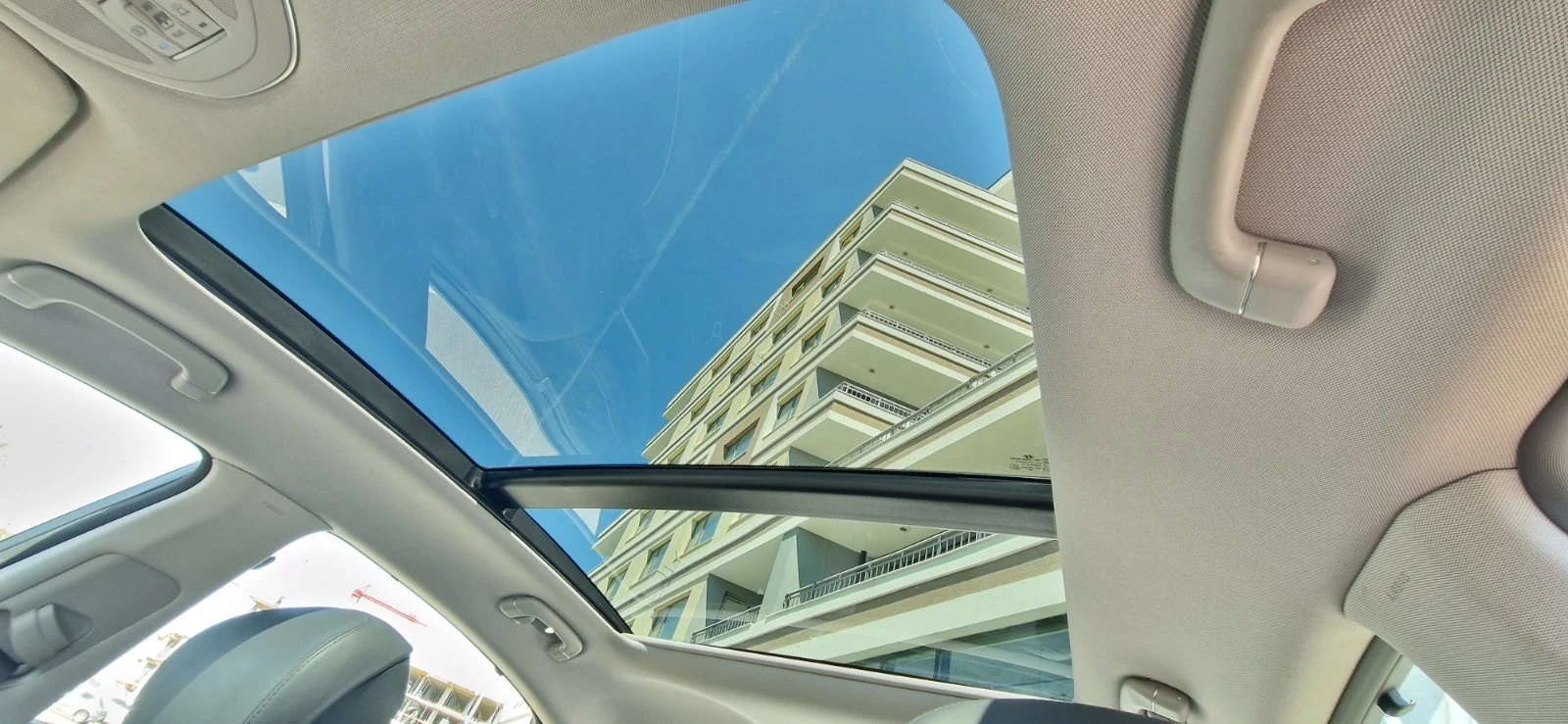 Hyundai Genesis | Mobile.bg   12