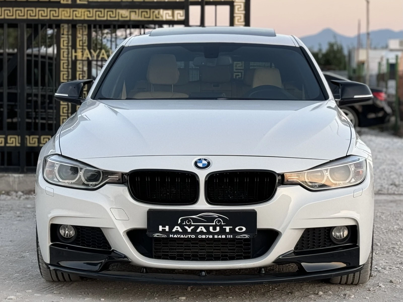 BMW 320 d= xDrive= M-performance= Blind Spot= Панорама= По - изображение 2