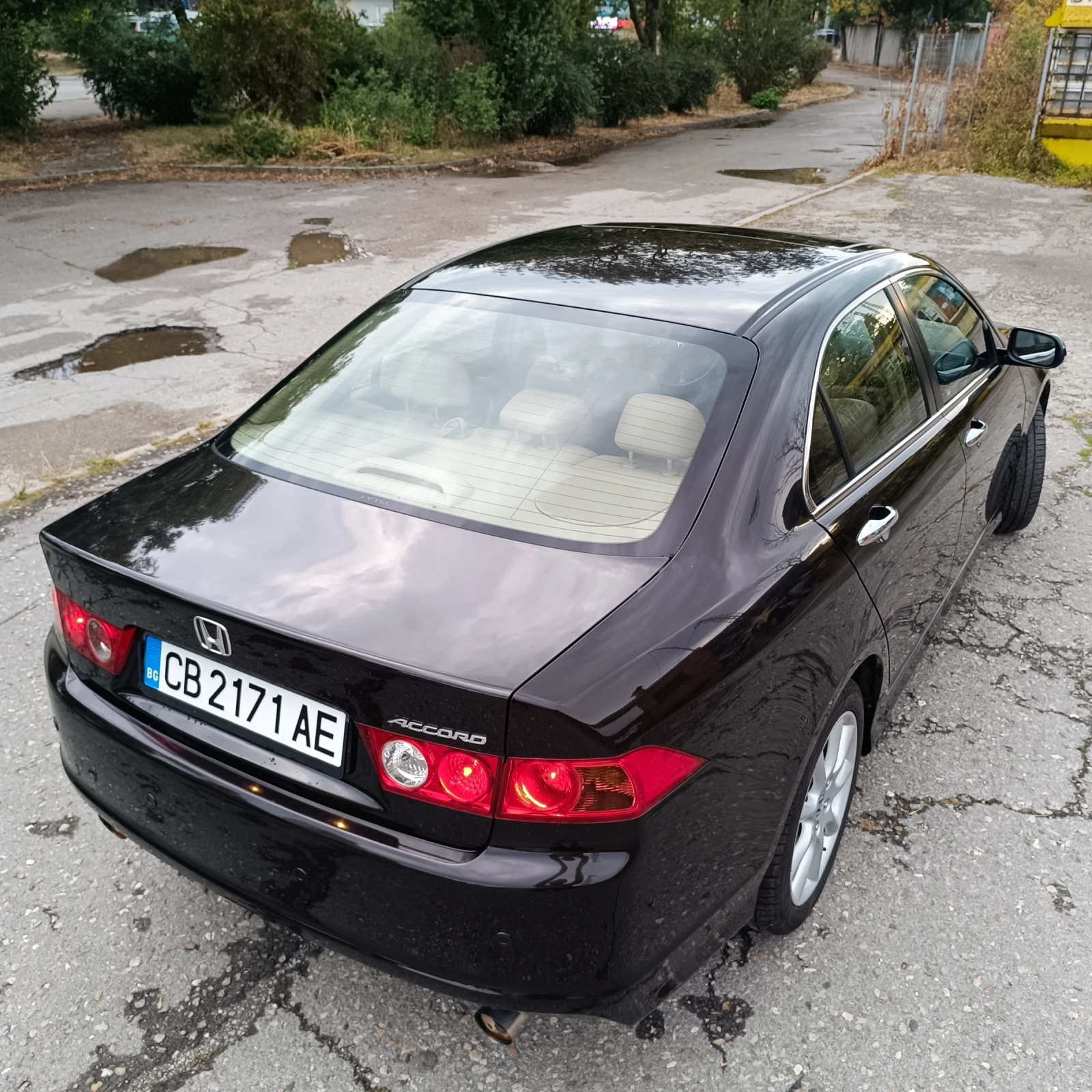 Honda Accord 2.4i-VTEC 5AT Executive - изображение 4