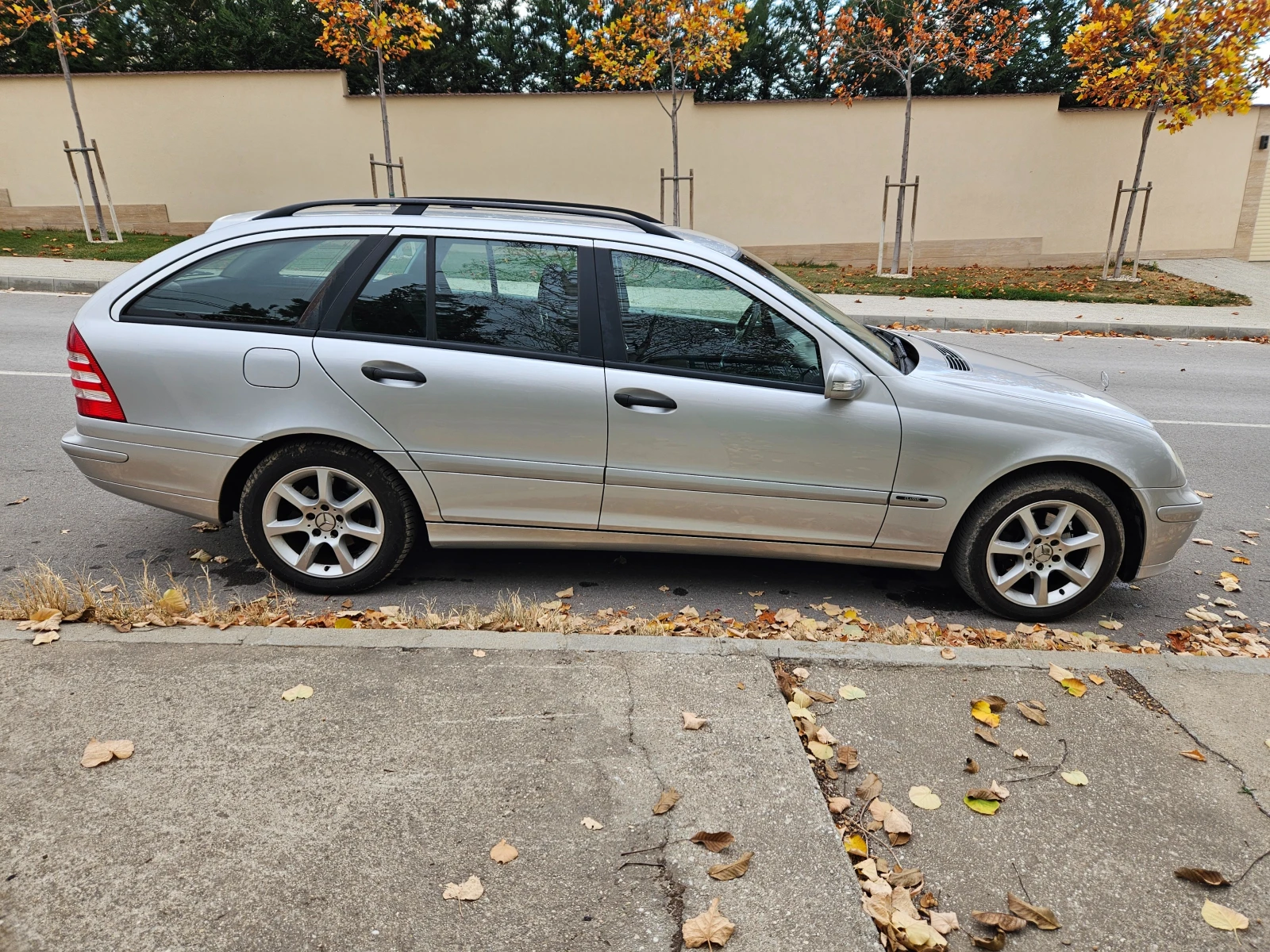 Mercedes-Benz C 220 W203 FACELIFT C220 CDI - изображение 4