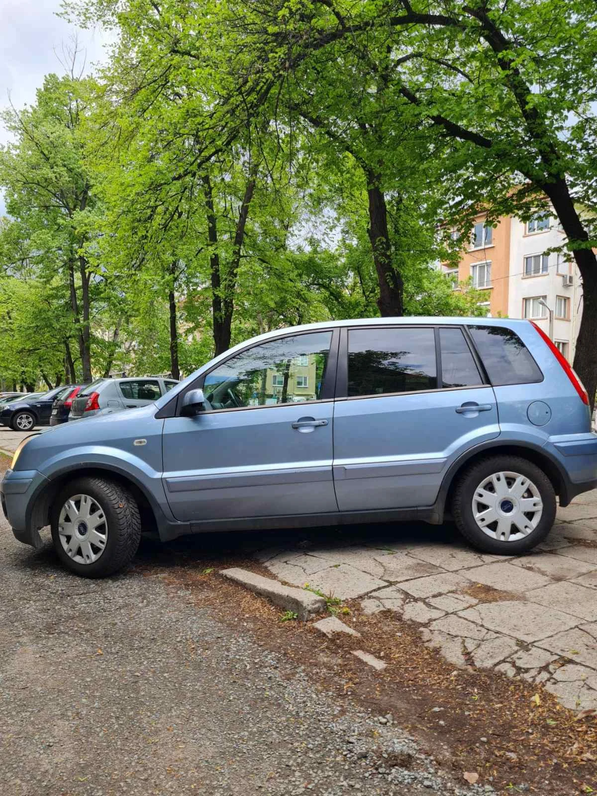 Ford Fusion  - изображение 2