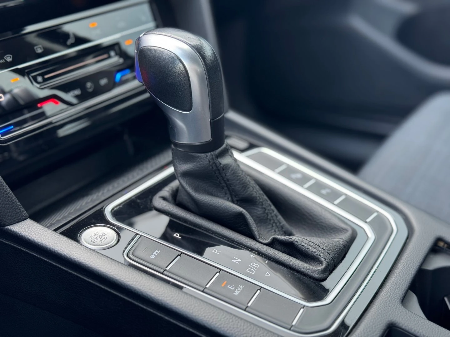 VW Passat VW Passat Var GTE Plug-In-Hybrid 1.4 TSI | Mobile.bg — изображение 11