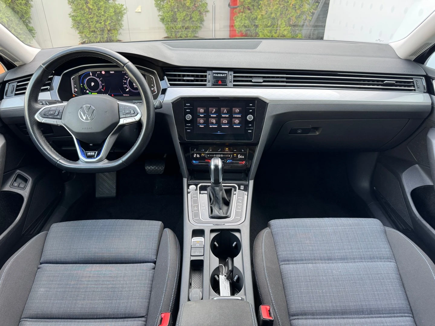 VW Passat VW Passat Var GTE Plug-In-Hybrid 1.4 TSI - изображение 6