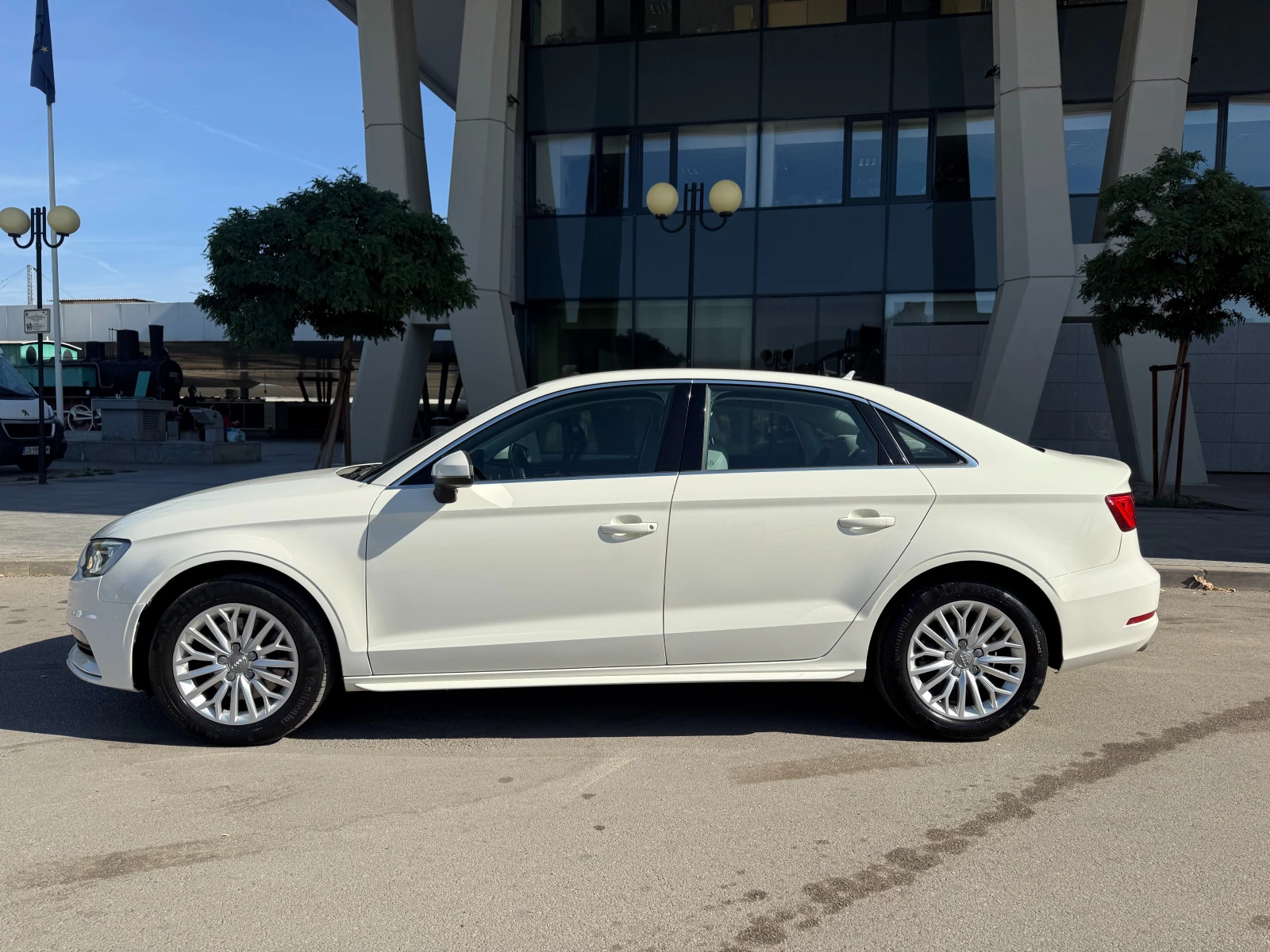 Audi A3 1.8 TFSI 180к.с. Подгрев/Навигация/Австрия - изображение 2