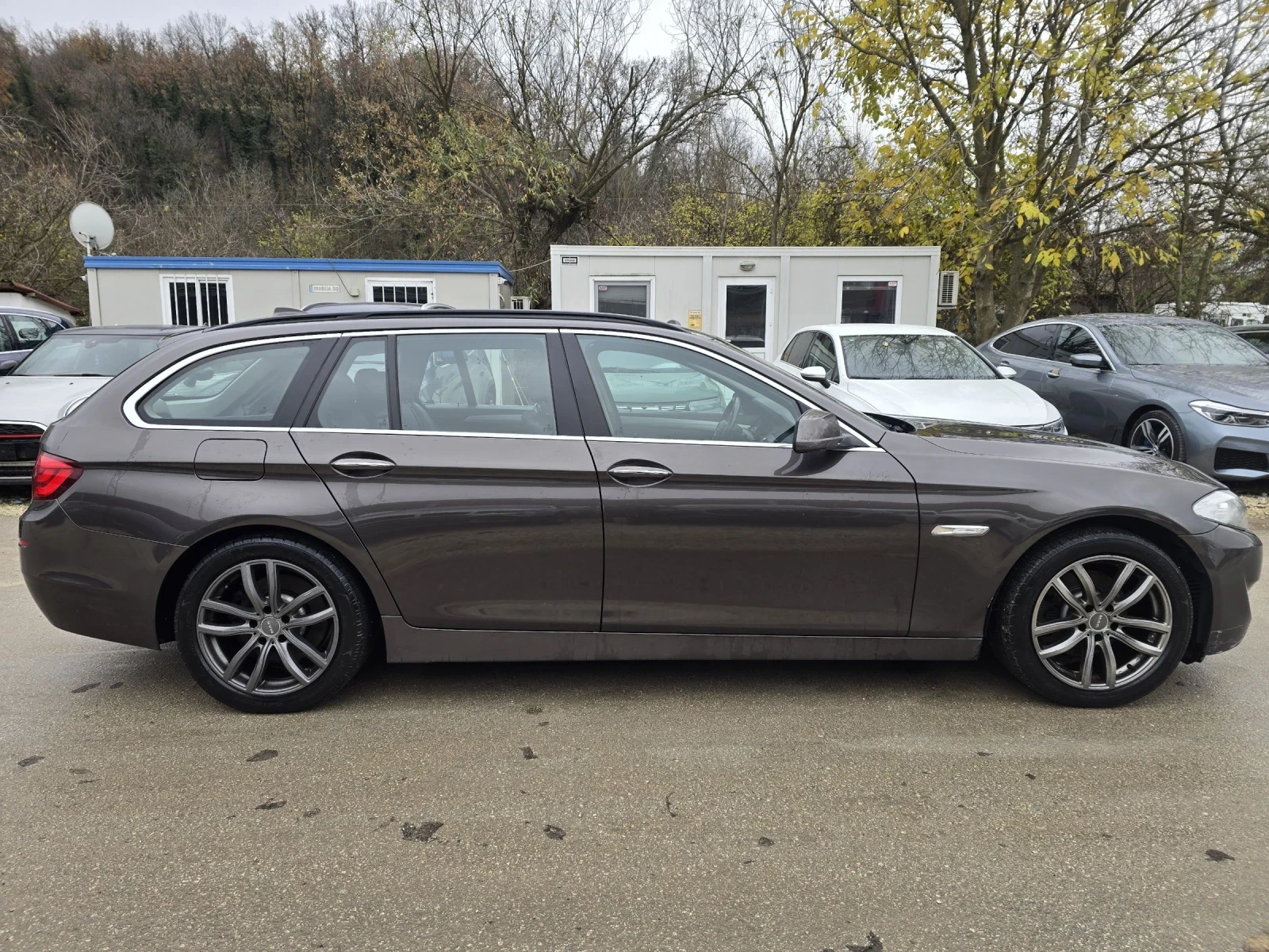 BMW 520 2.0D 184к.с Business Топ състояние  - изображение 8