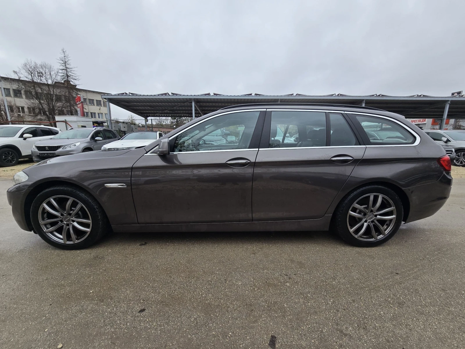 BMW 520 2.0D 184к.с Business Топ състояние  - изображение 7