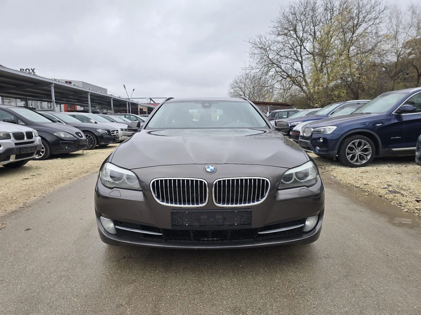 BMW 520 2.0D 184к.с Business Топ състояние  - изображение 5