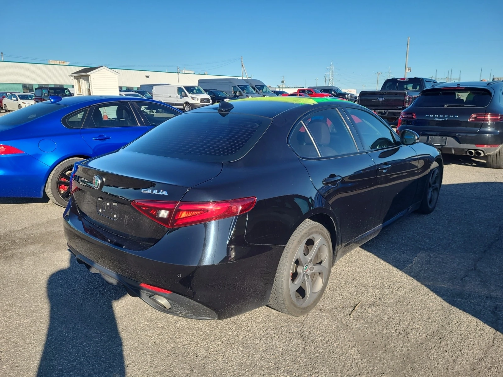 Alfa Romeo Giulia AWD * CARFAX * АвтоКредит * Цена до България*  - изображение 3