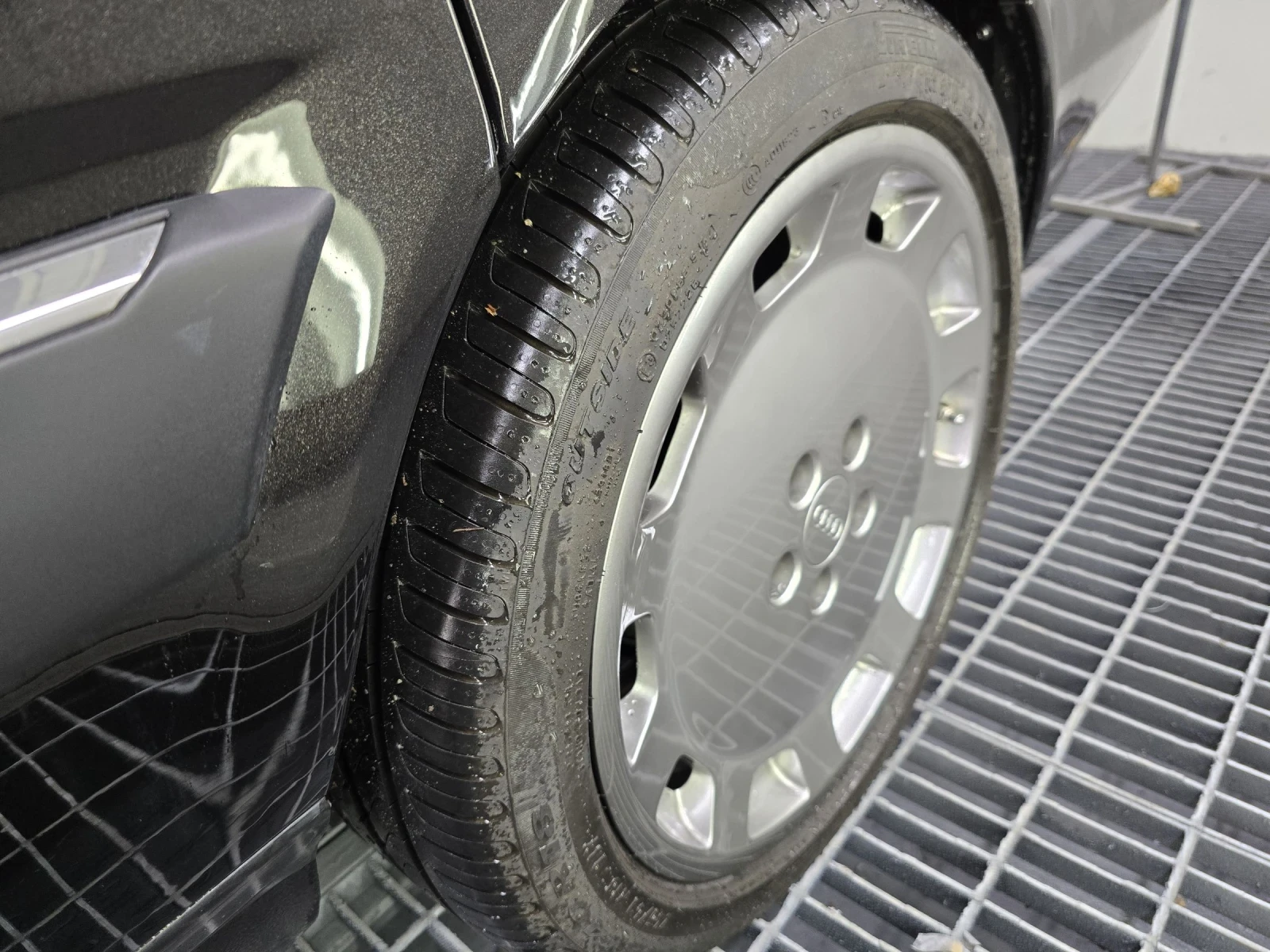 Audi 200 V8 - изображение 4