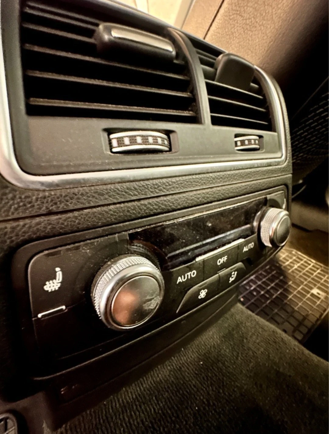 Audi A6 3.0 TFSI quattro (333 ..) | Mobile.bg   8