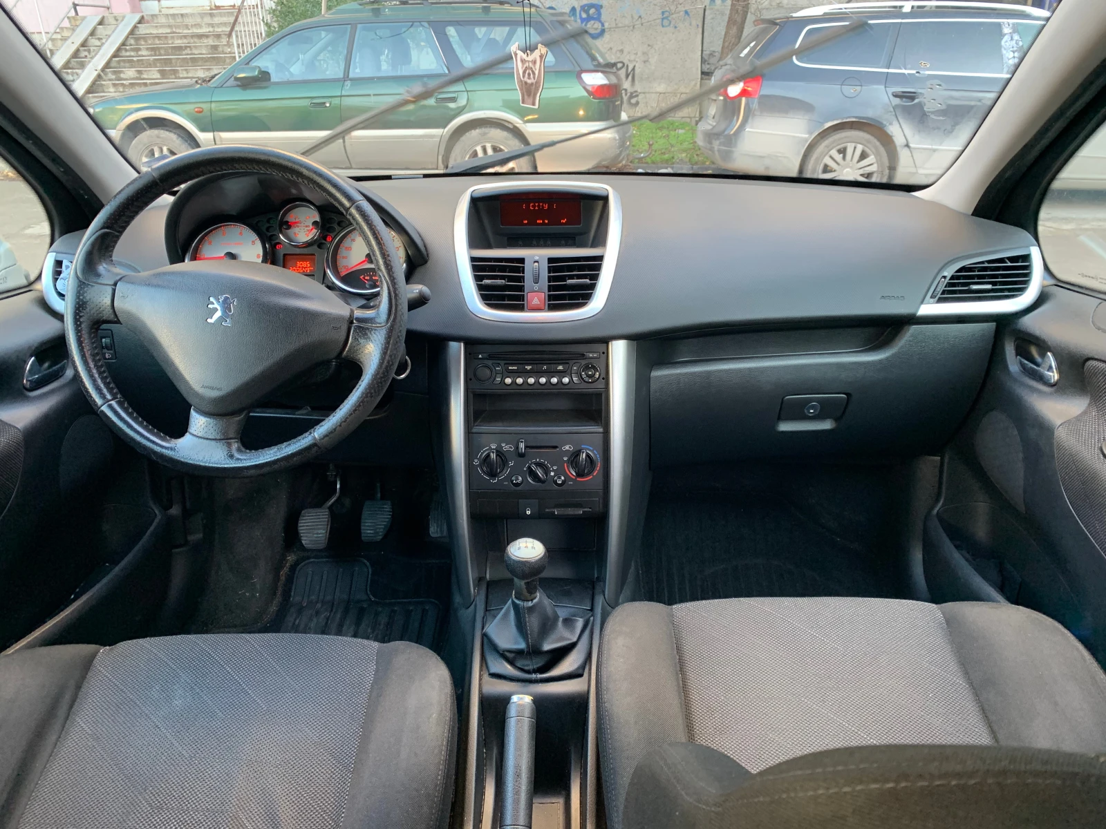 Peugeot 207  - изображение 6