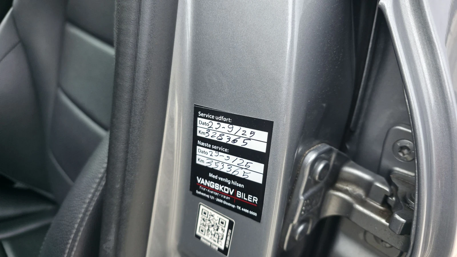 Mercedes-Benz C 220 FULL SERVICE AMG-Lein Панорама Навигация , снимка 13 - Автомобили и джипове - 53662546