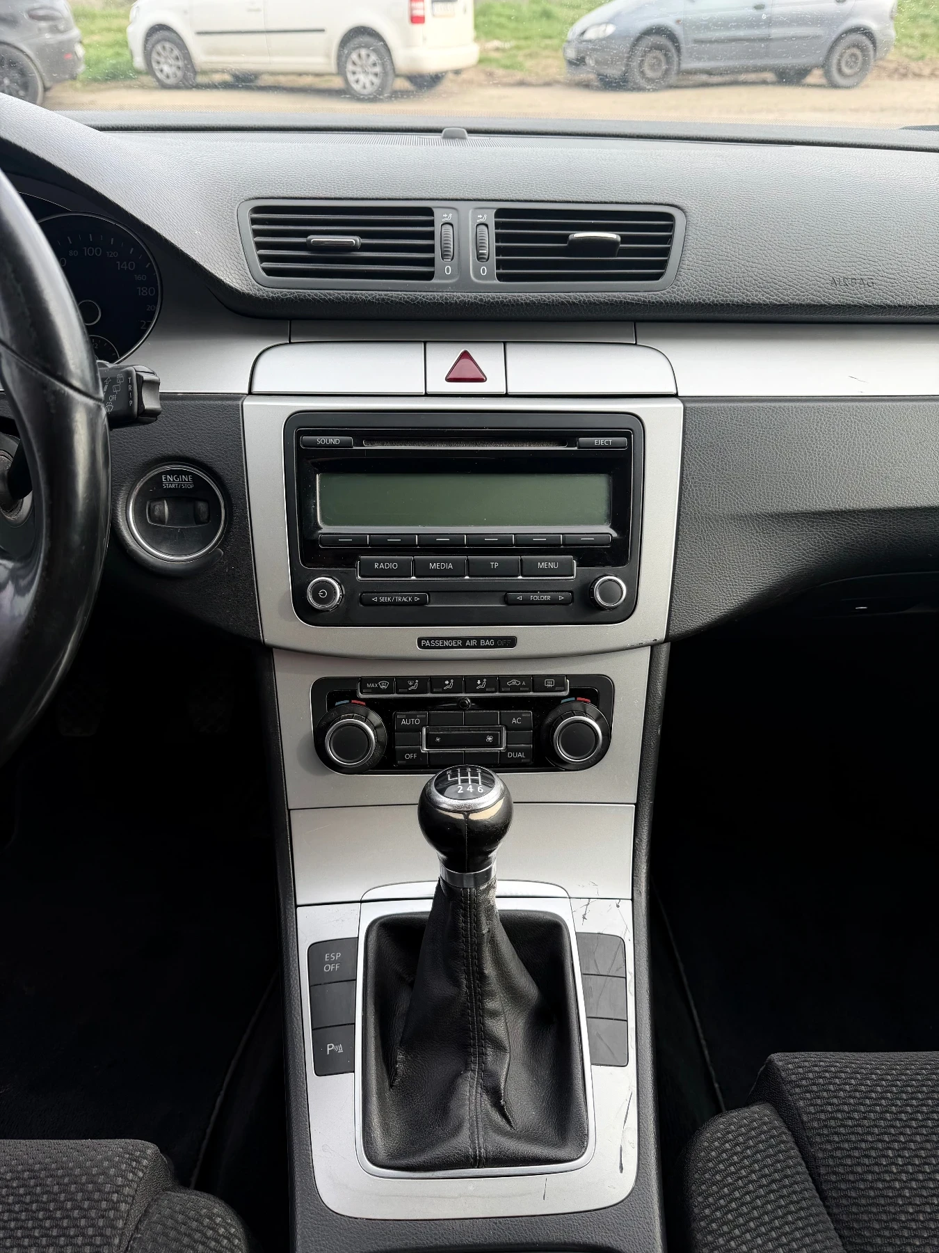 VW Passat 2.0 TDI - Парктроник, снимка 8 - Автомобили и джипове - 54140251