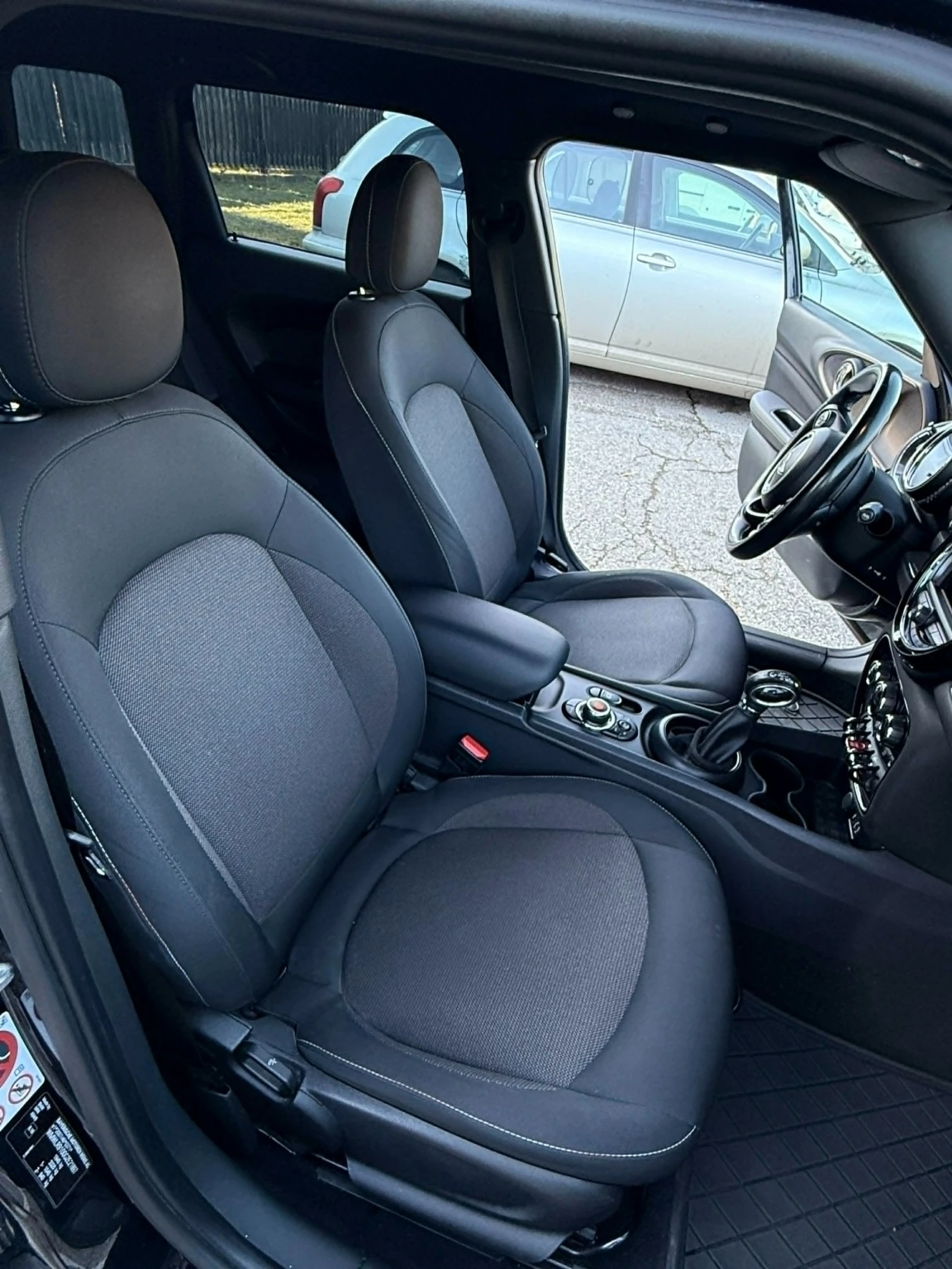 Mini Clubman  2.0D, снимка 11 - Автомобили и джипове - 54465896