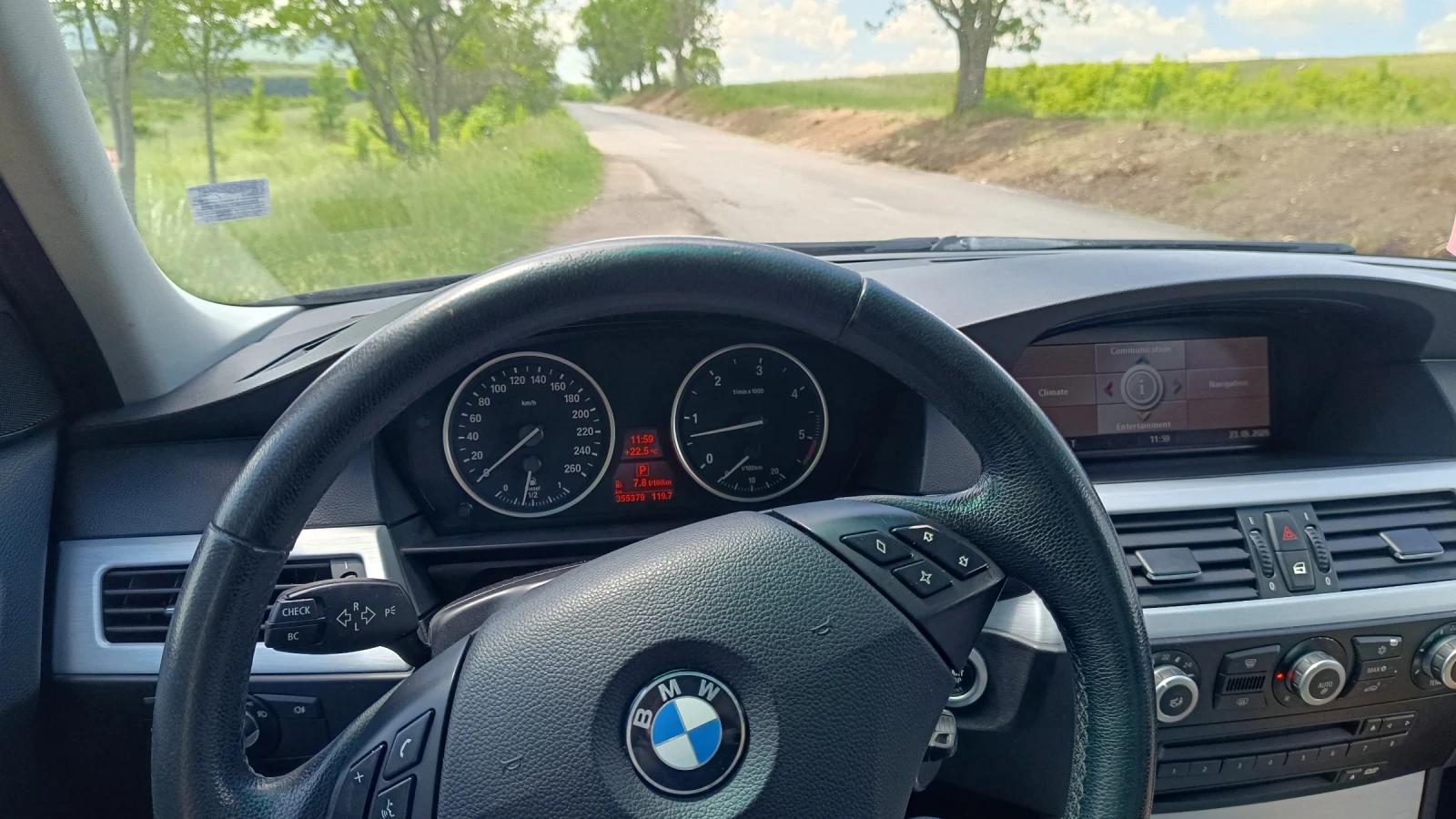 BMW 530 Xdrive, снимка 7 - Автомобили и джипове - 54786940