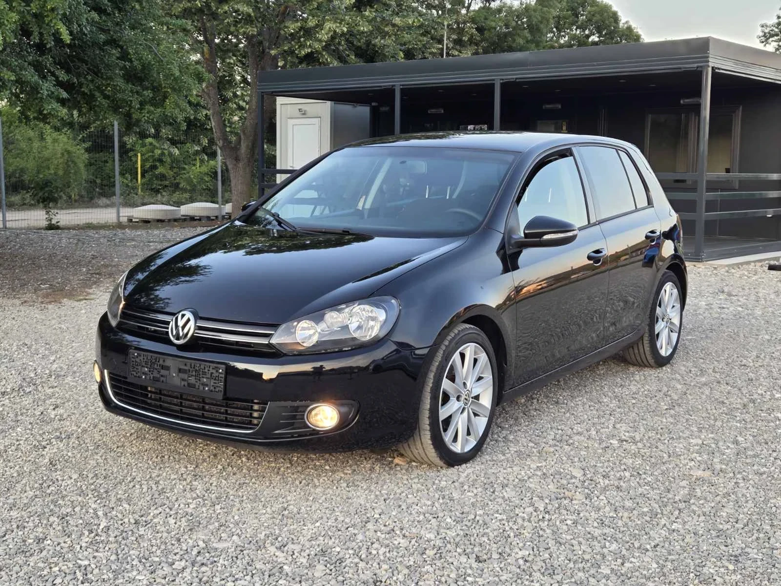 VW Golf 1.6 TDI 2011 ИТАЛИЯ , снимка 3 - Автомобили и джипове - 54858278