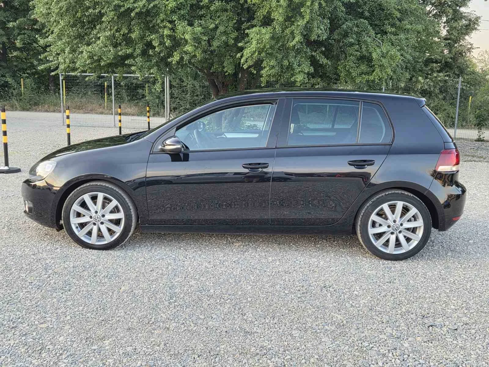 VW Golf 1.6 TDI 2011 ИТАЛИЯ , снимка 4 - Автомобили и джипове - 54858278