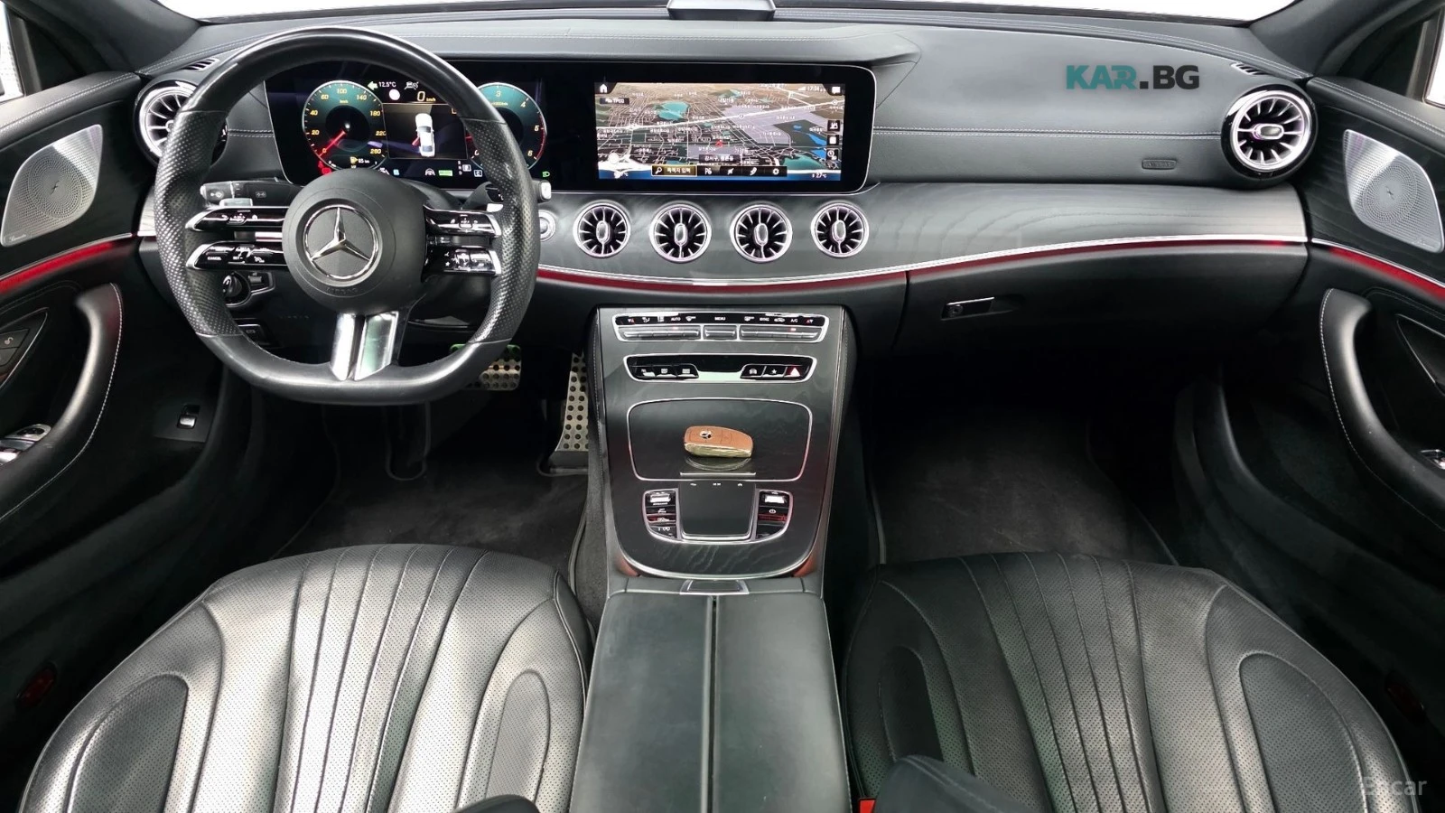 Mercedes-Benz CLS 300d 4Matic* HUD* КОЖА* ОБДУХВ* ПАНО, снимка 6 - Автомобили и джипове - 55119175