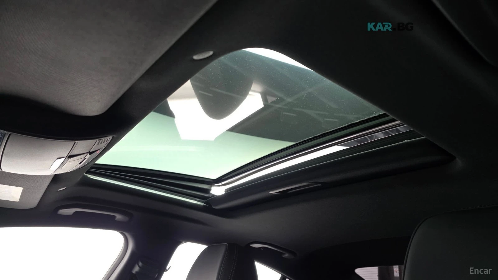 Mercedes-Benz CLS 300d 4Matic* HUD* КОЖА* ОБДУХВ* ПАНО, снимка 16 - Автомобили и джипове - 55119175