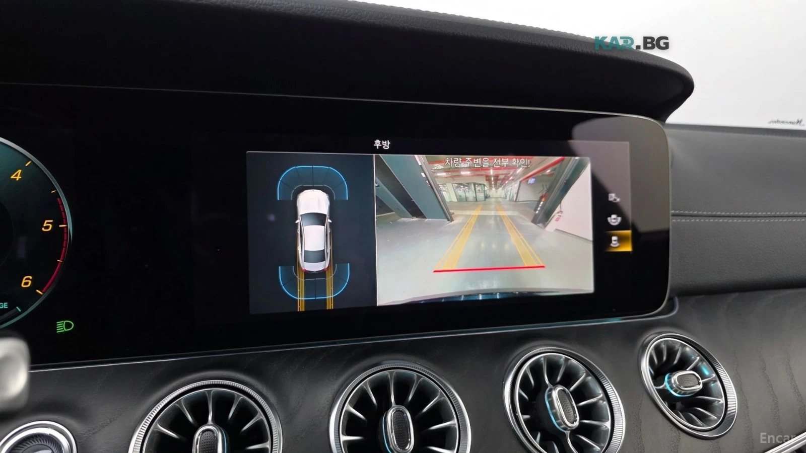 Mercedes-Benz CLS 300d 4Matic* HUD* КОЖА* ОБДУХВ* ПАНО, снимка 14 - Автомобили и джипове - 55119175