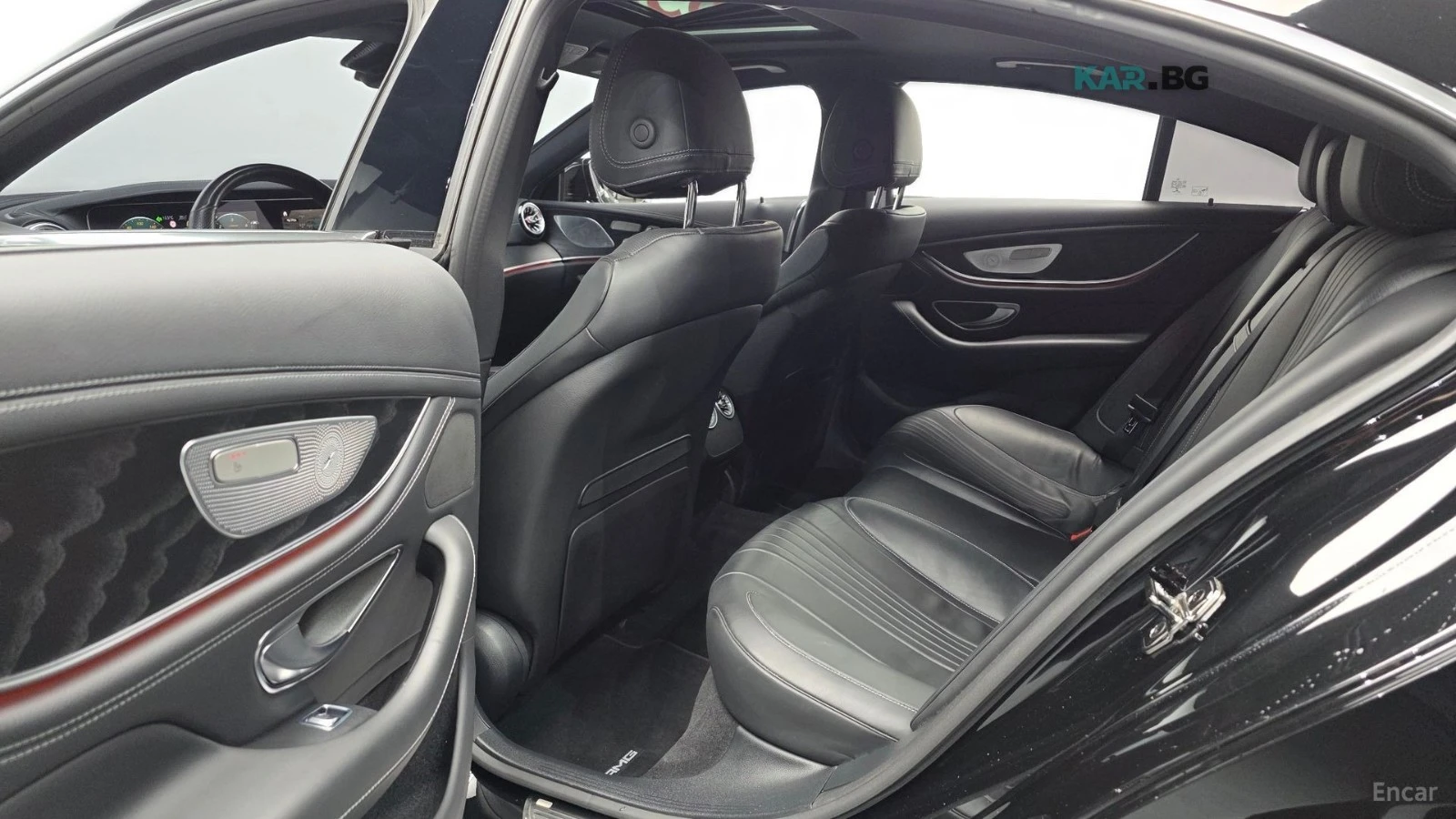 Mercedes-Benz CLS 300d 4Matic* HUD* КОЖА* ОБДУХВ* ПАНО, снимка 11 - Автомобили и джипове - 55119175