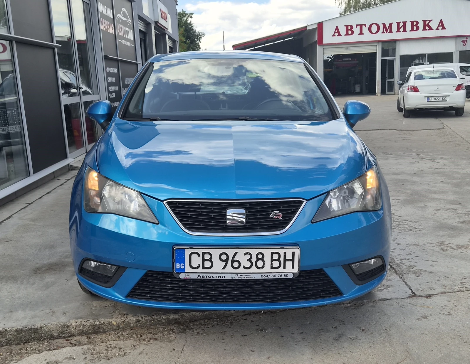 Seat Ibiza, снимка 2 - Автомобили и джипове - 55400260