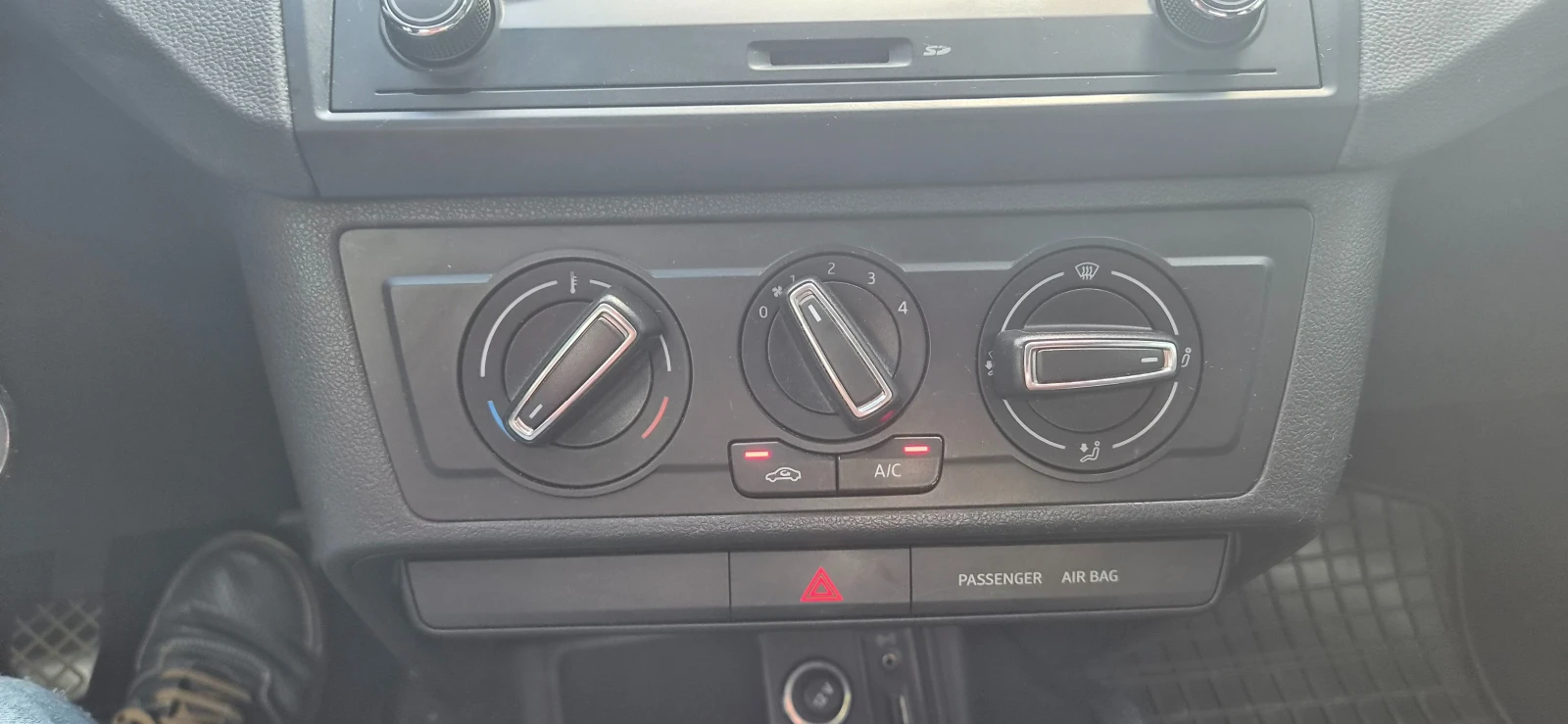 Seat Ibiza, снимка 15 - Автомобили и джипове - 55400260