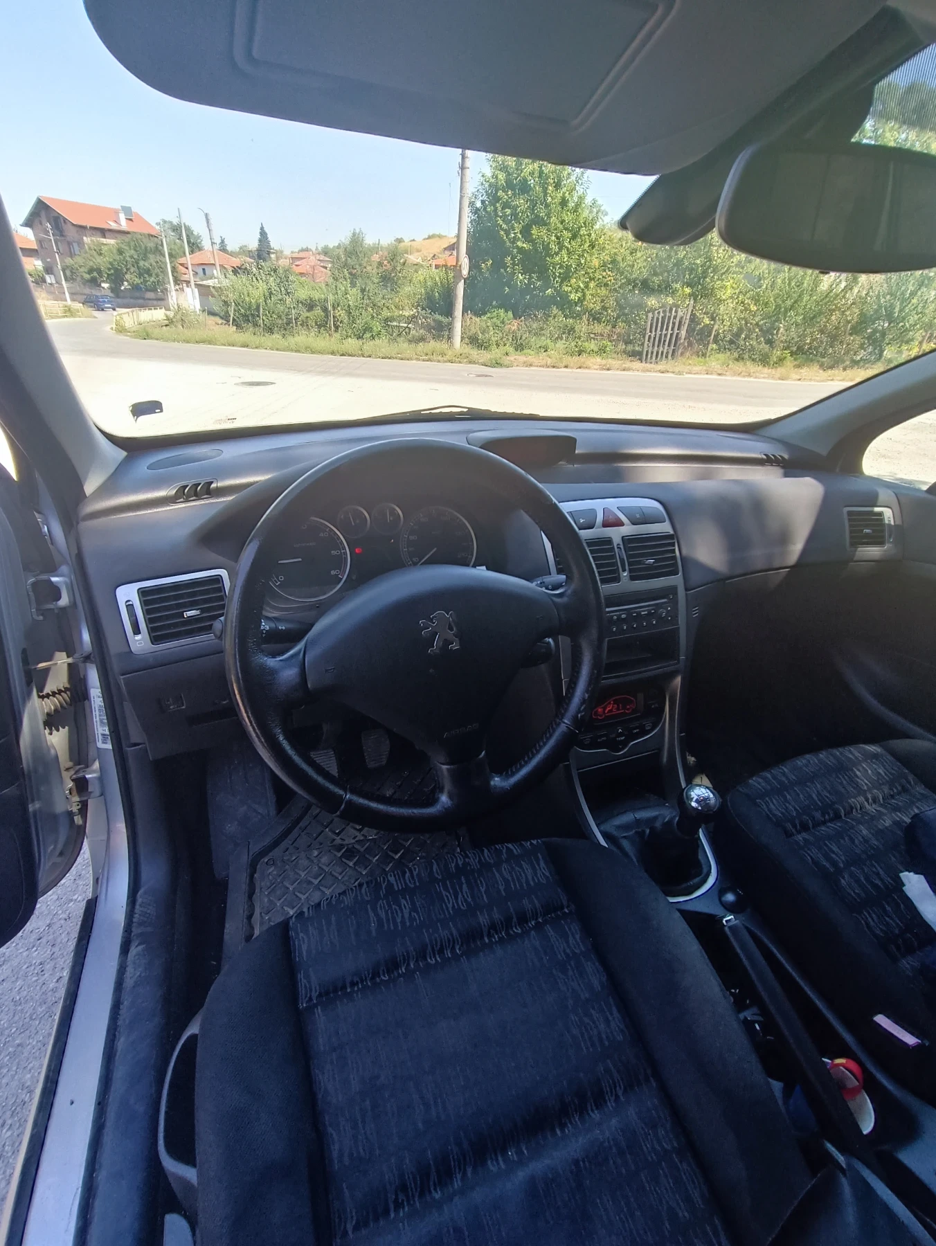 Peugeot 307 1.6 HDI , снимка 10 - Автомобили и джипове - 55640399